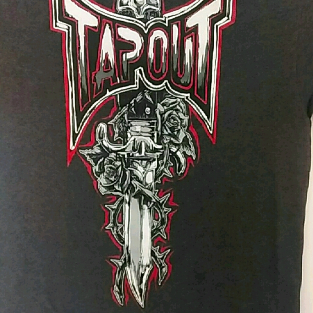 Tapout Large Black Shirt